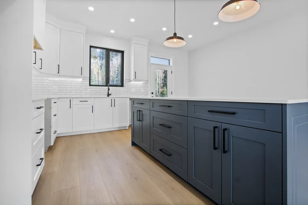 3936-brink-court-32