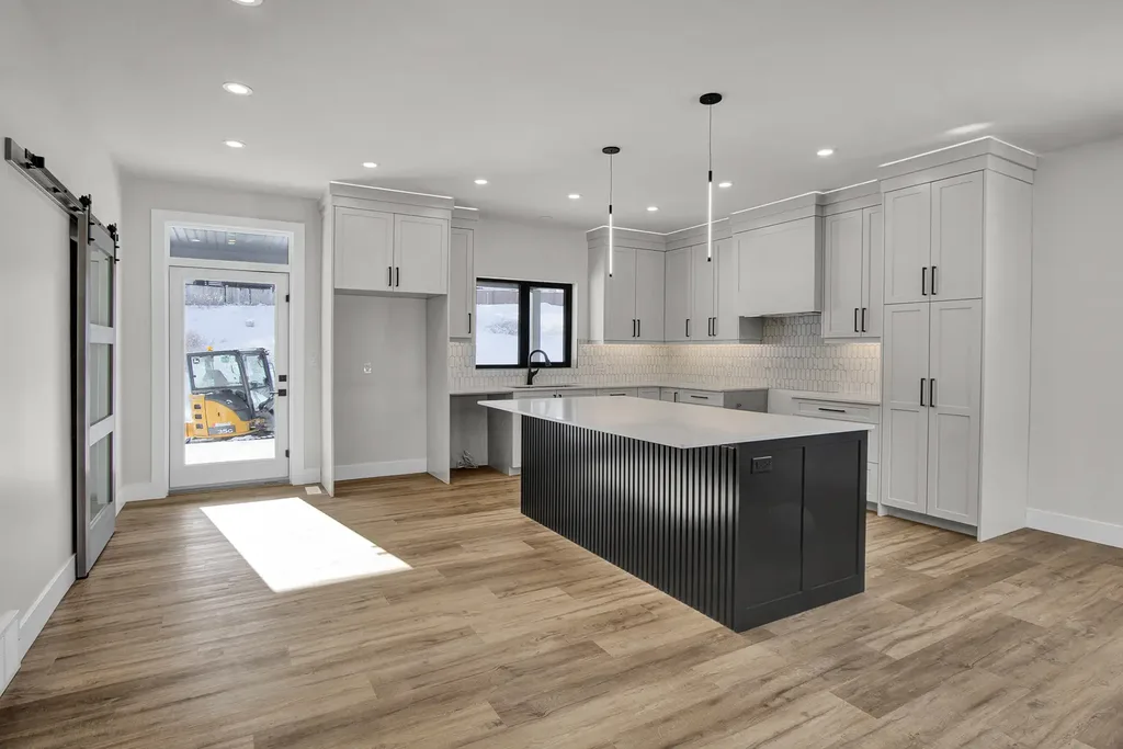 3195-munro-way-01