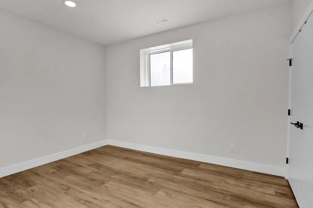 3195-munro-way-27