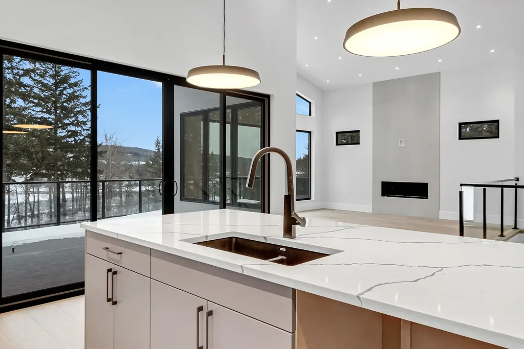 4069-brink-place-06