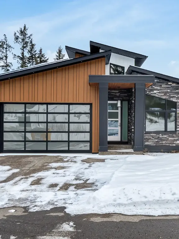 4069 Brink Pl