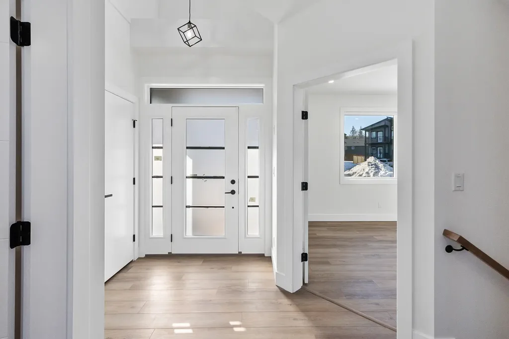2930-ellington-court-03