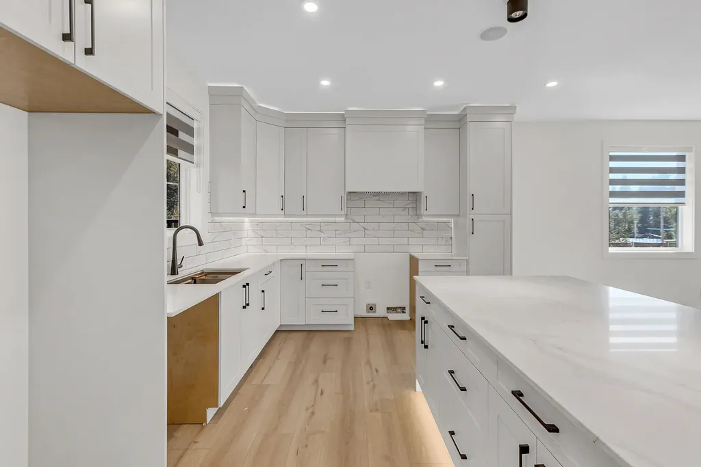 3924-brink-court-10