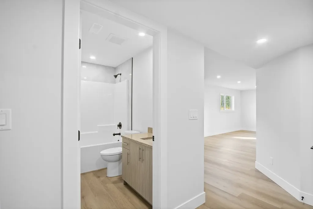 3936-brink-court-07