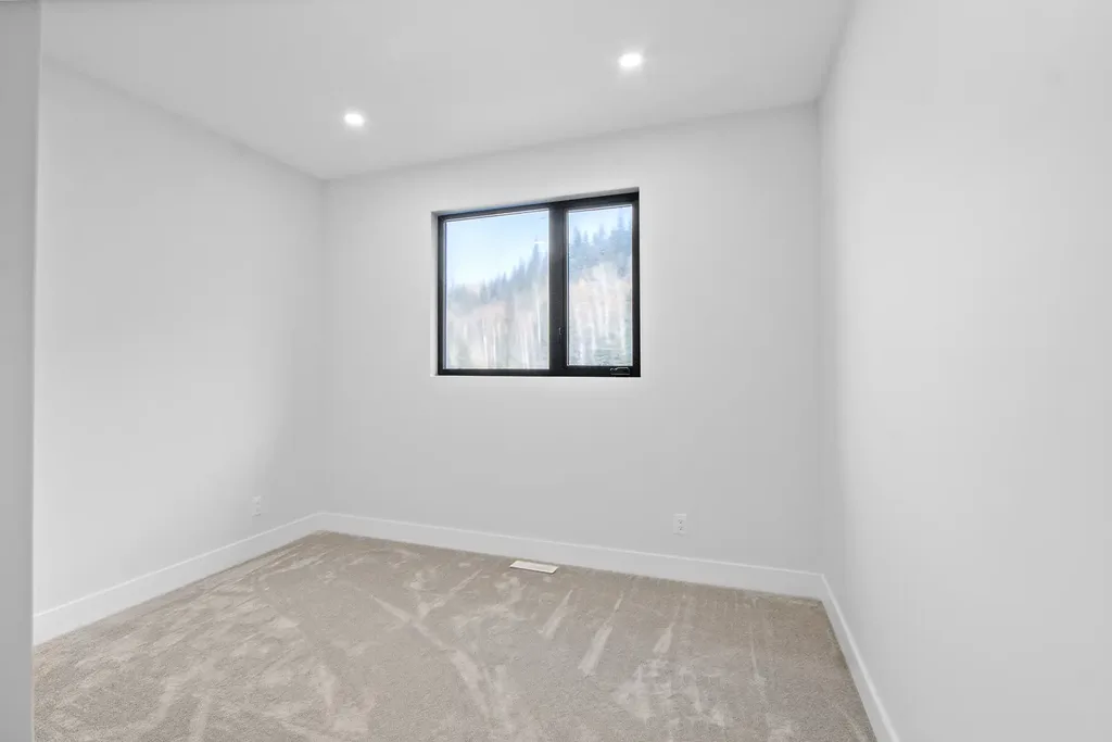 3936-brink-court-23