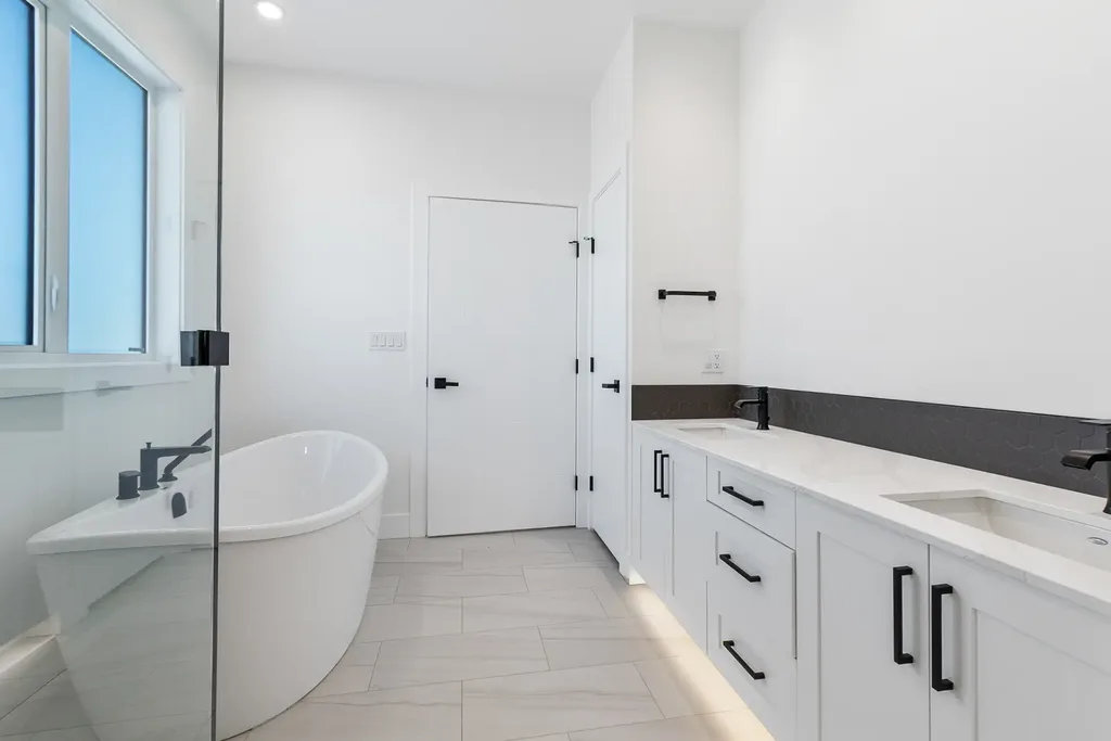2930-ellington-court-31