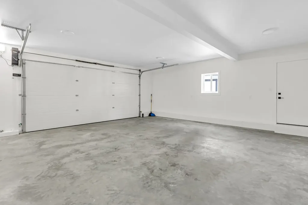 3924-brink-court-37