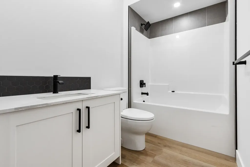 2930-ellington-court-22
