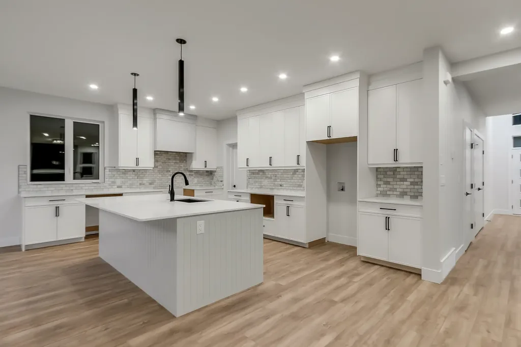 3990-larisa-court-04