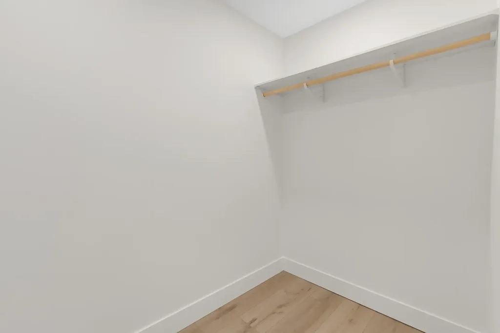 3924-brink-court-35